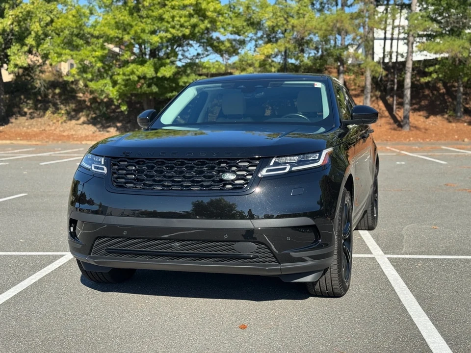2022 Land Rover Range Rover Velar - Image 3 of 12