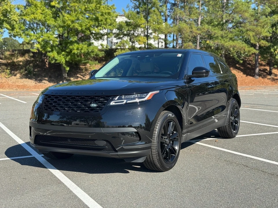 2022 Land Rover Range Rover Velar - Image 4 of 12