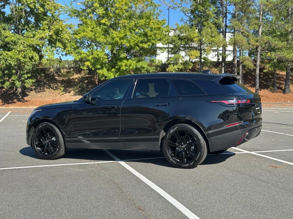 2022 Land Rover Range Rover Velar - Image 7 of 12
