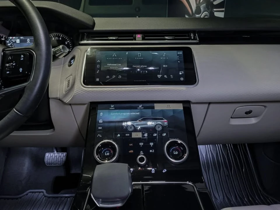 2022 Land Rover Range Rover Velar - Image 17 of 20