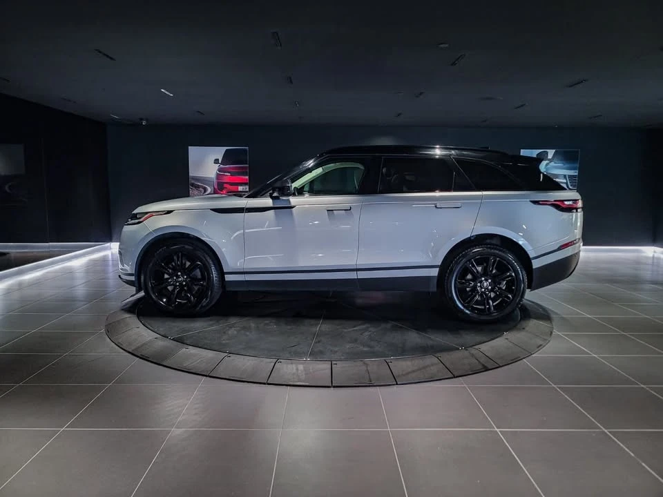 2022 Land Rover Range Rover Velar - Image 8 of 20