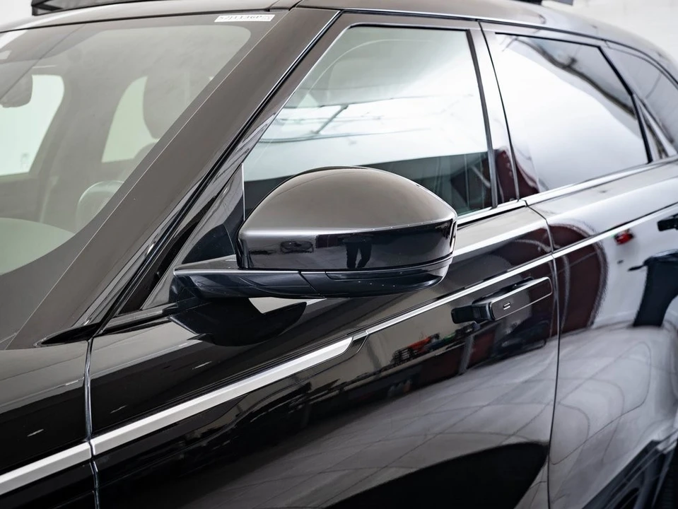 2022 Land Rover Range Rover Velar - Image 16 of 21