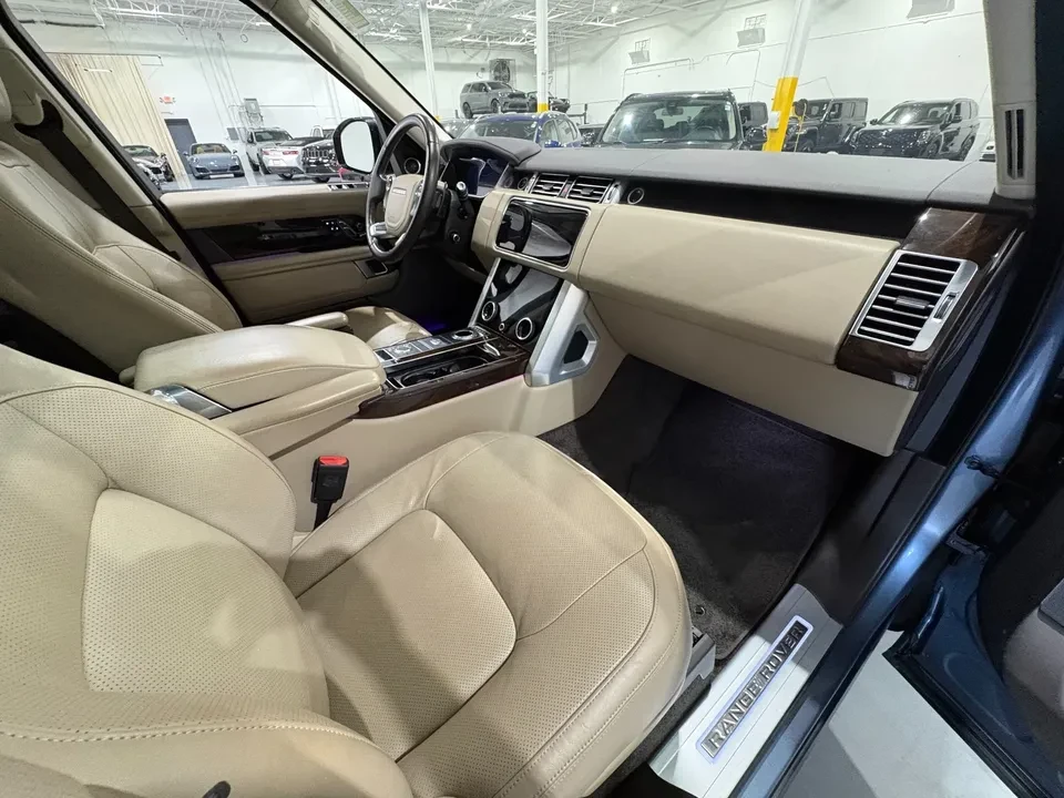 2022 Land Rover Range Rover L460 - Image 19 of 19