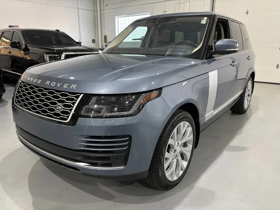 2022 Land Rover Range Rover L460 - Image 3 of 19