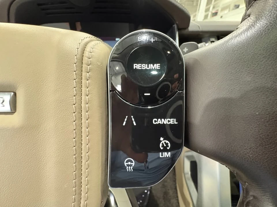 2022 Land Rover Range Rover L460 - Image 13 of 20
