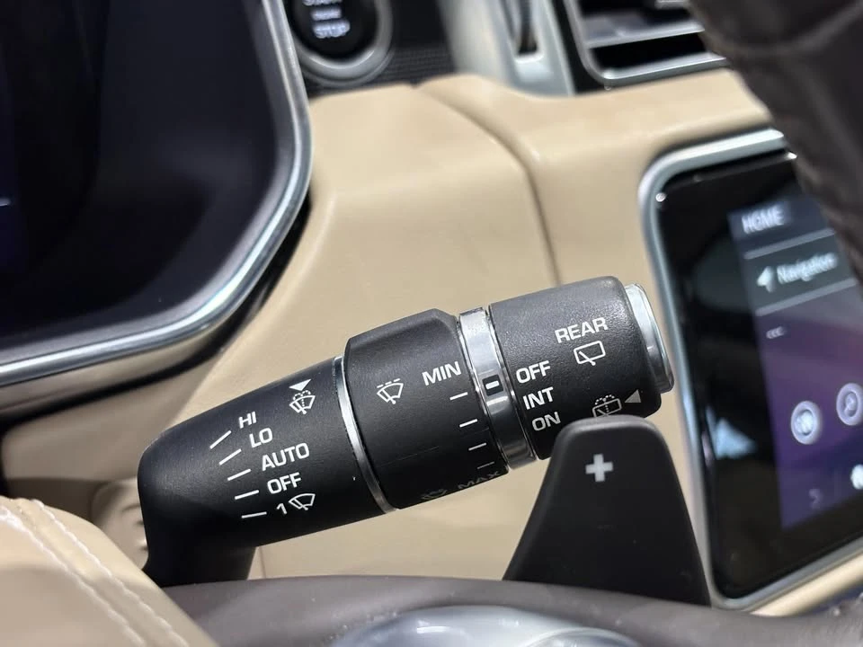 2022 Land Rover Range Rover L460 - Image 15 of 20