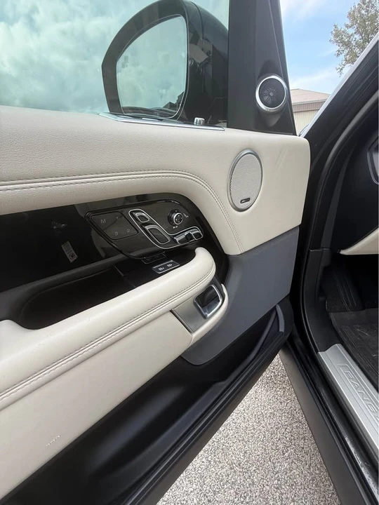 2022 Land Rover Range Rover L460 - Image 6 of 11