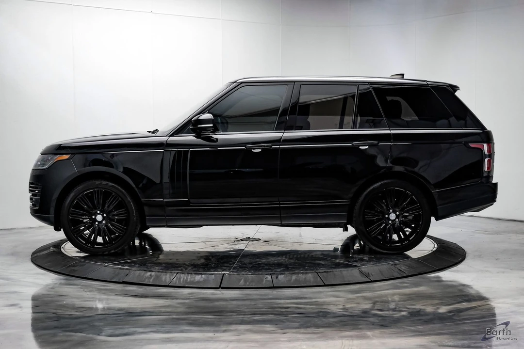 2022 Land Rover Range Rover L460 - Image 5 of 12