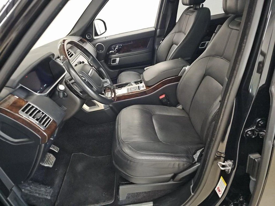 2022 Land Rover Range Rover L460 - Image 4 of 10