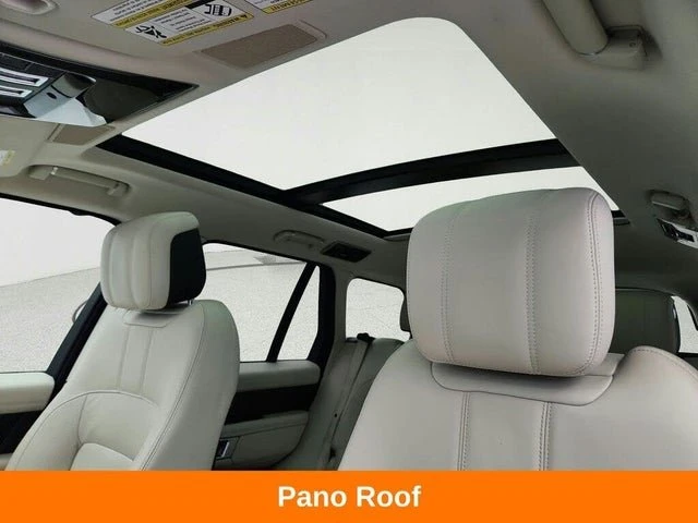 2022 Land Rover Range Rover L460 - Image 11 of 19