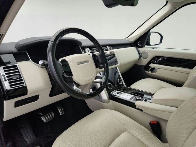 2022 Land Rover Range Rover L460 - Image 9 of 19