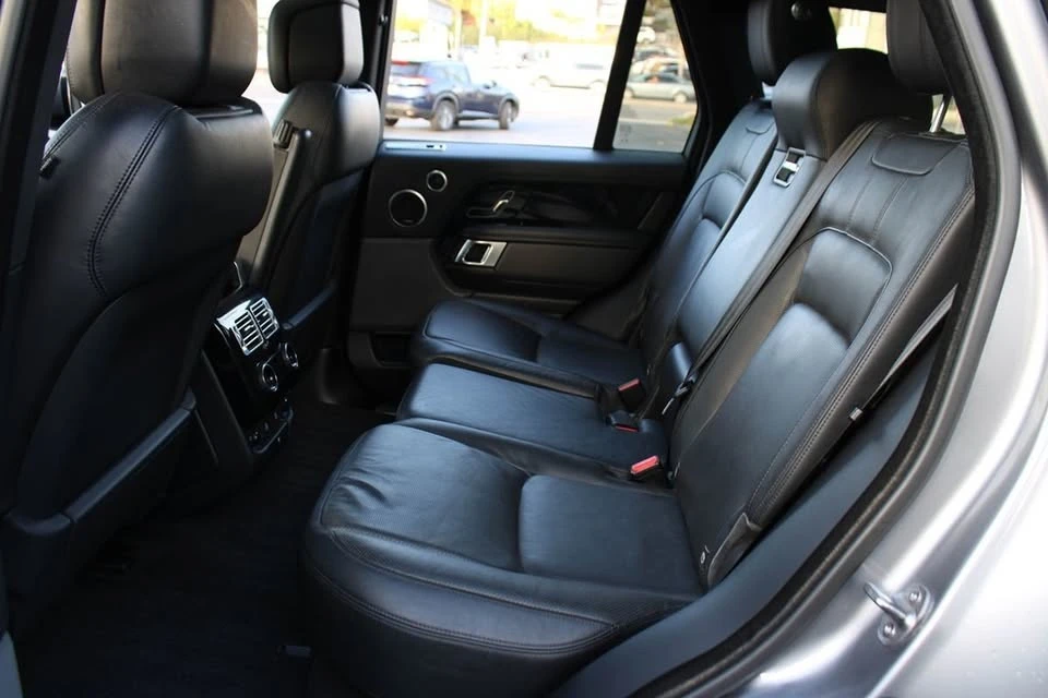 2022 Land Rover Range Rover L460 - Image 17 of 20