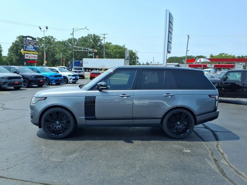 2022 Land Rover Range Rover L460 - Image 3 of 17