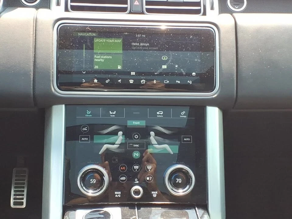 2022 Land Rover Range Rover L460 - Image 11 of 17