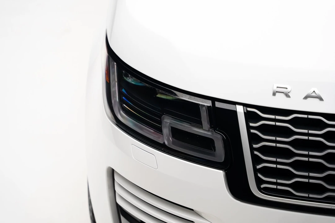 2022 Land Rover Range Rover L460 - Image 11 of 21