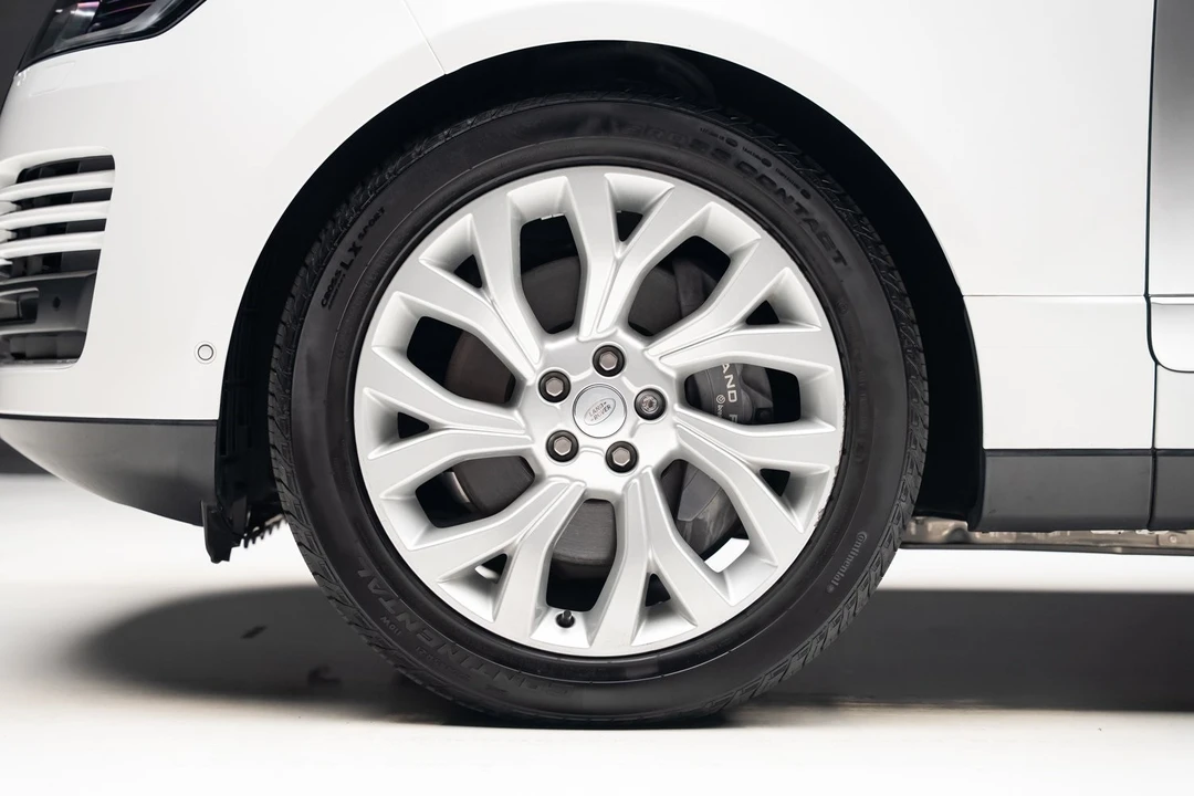 2022 Land Rover Range Rover L460 - Image 19 of 21