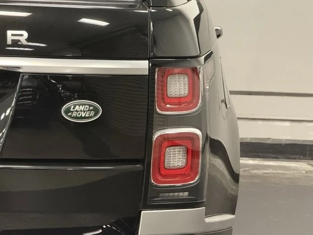 2022 Land Rover Range Rover L460 - Image 11 of 12