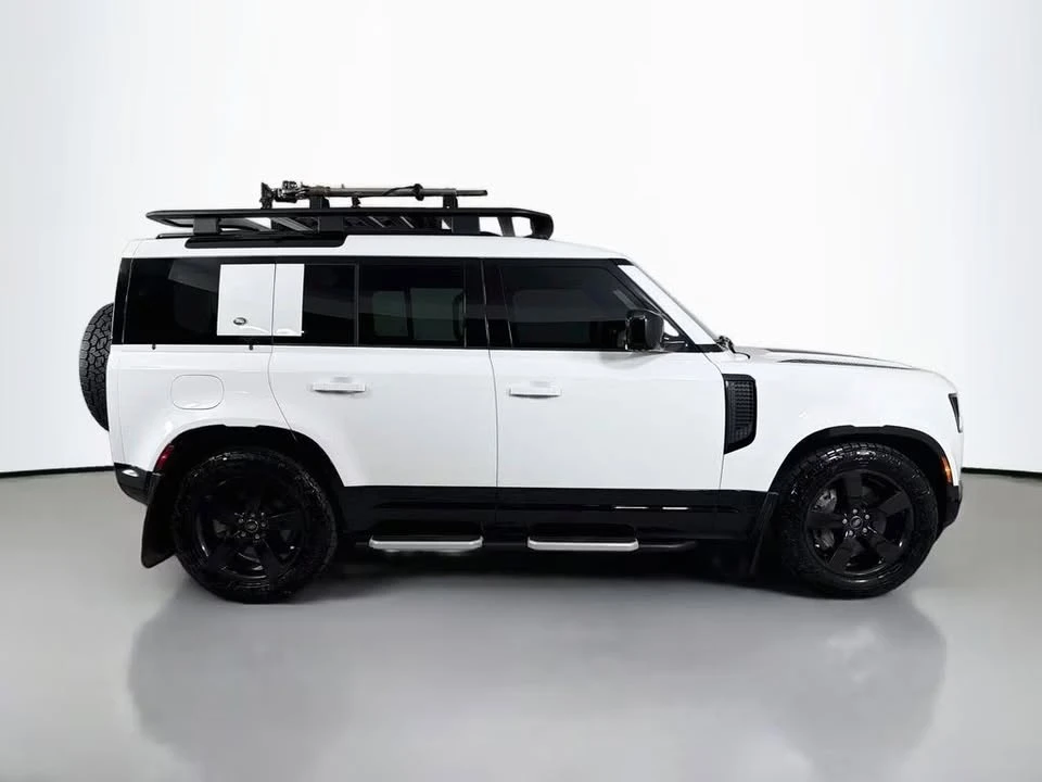 2022 Land Rover Defender L663 - Image 4 of 20