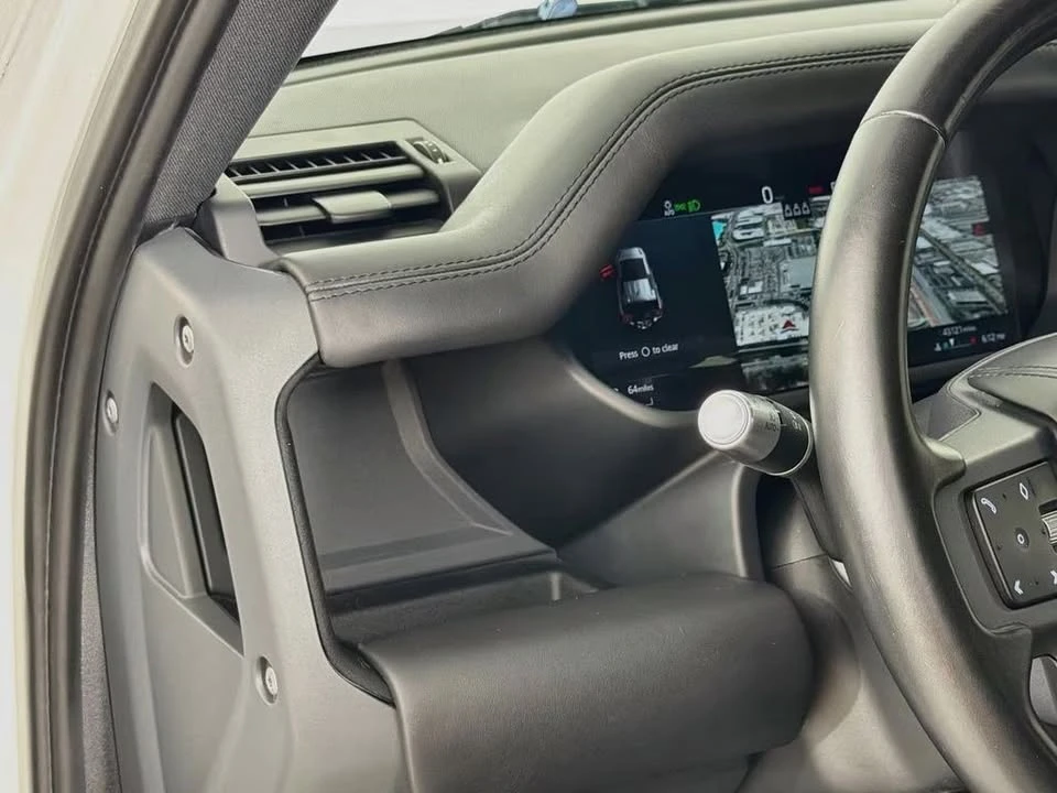 2022 Land Rover Defender L663 - Image 10 of 20