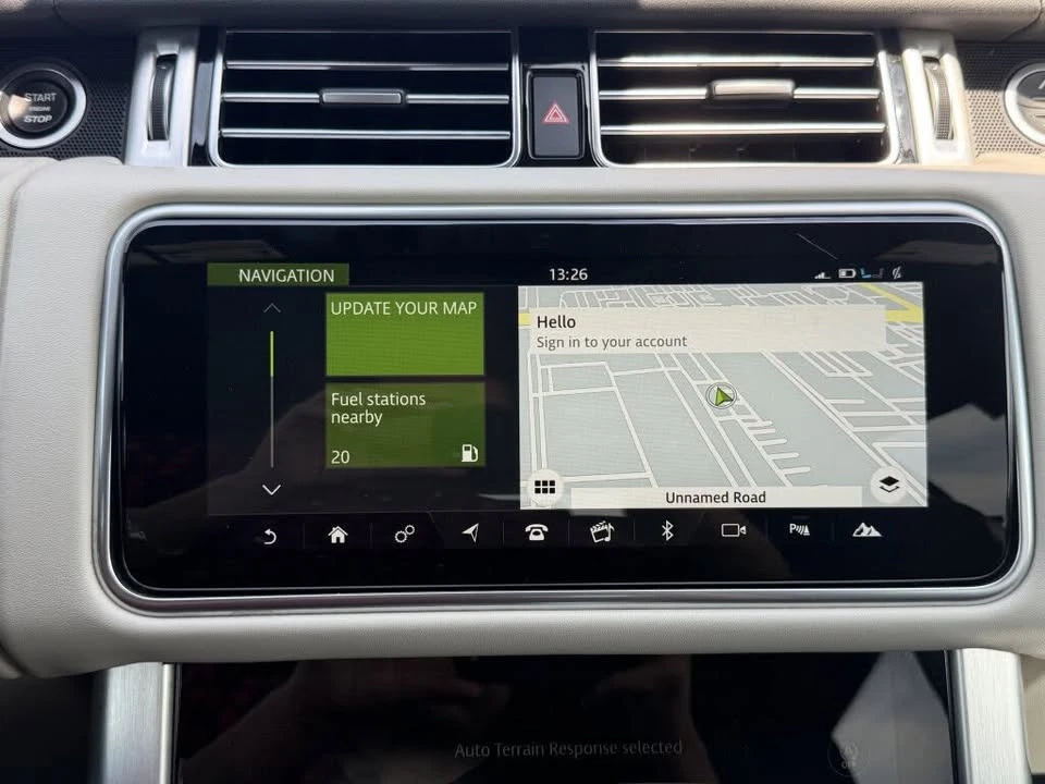 2022 Land Rover Range Rover L460 - Image 13 of 16