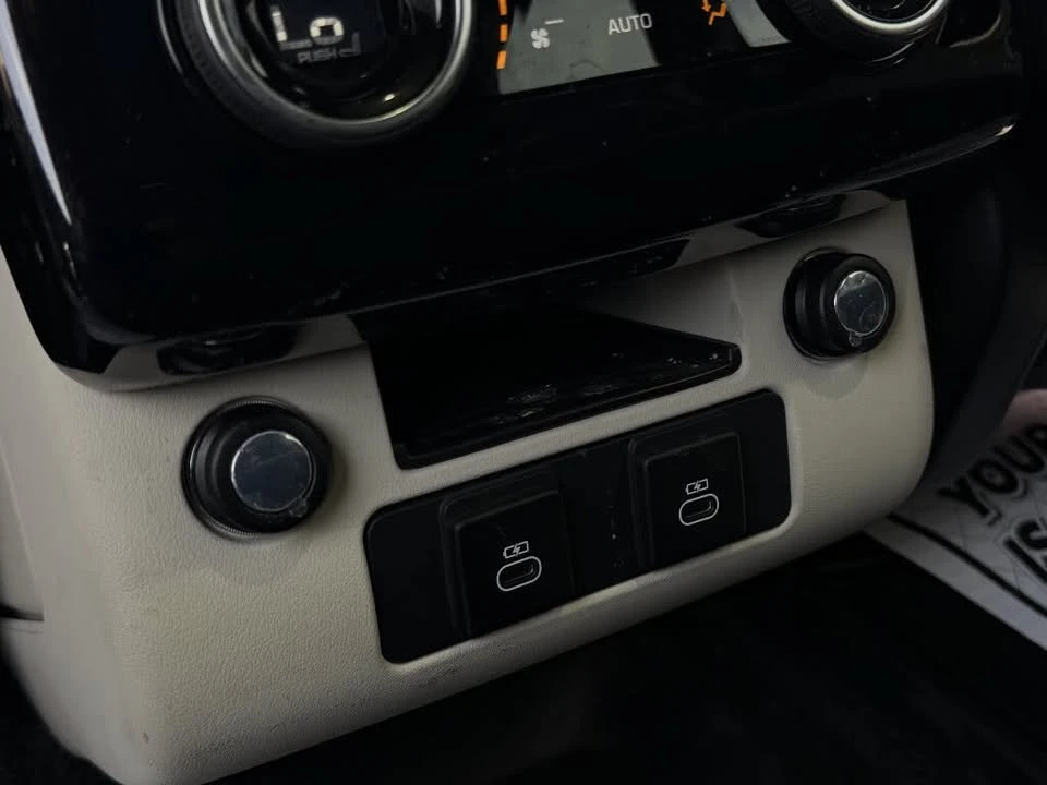 2022 Land Rover Range Rover L460 - Image 16 of 16