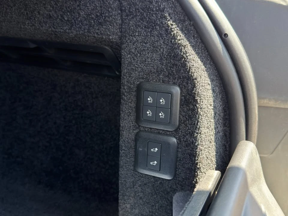 2022 Land Rover Range Rover L460 - Image 15 of 17