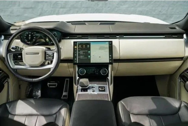 2022 Land Rover Range Rover L460 - Image 2 of 4