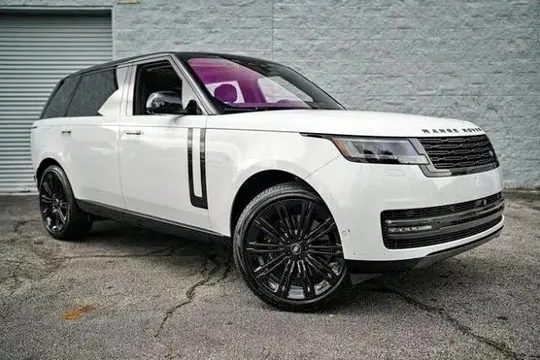 2022 Land Rover Range Rover P530 SE