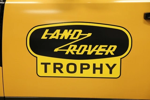 2022 Land Rover Defender - Image 6 of 24