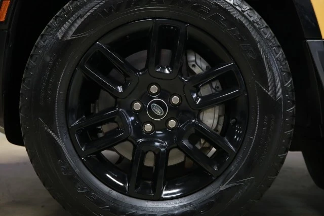 2022 Land Rover Defender L663 - Image 14 of 21