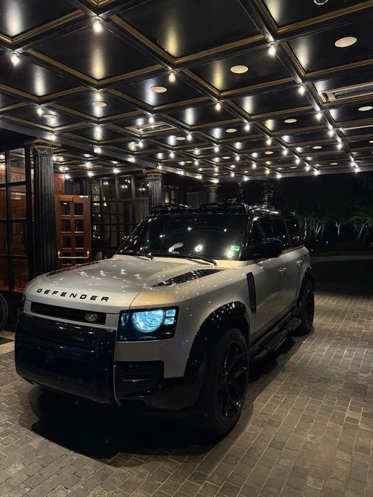 2022 Land Rover Defender L663 - Image 8 of 10