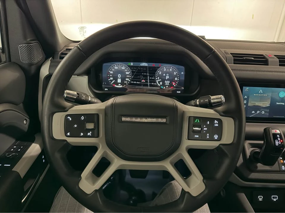 2022 Land Rover Defender L663 - Image 16 of 20