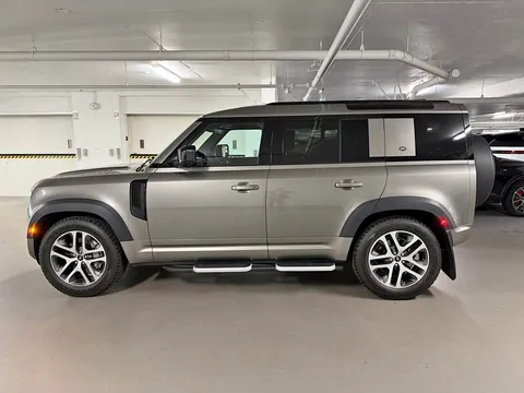 2022 Land Rover Defender 110 P400 XS Edition