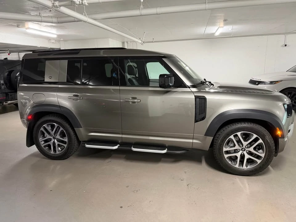 2022 Land Rover Defender L663 - Image 8 of 20