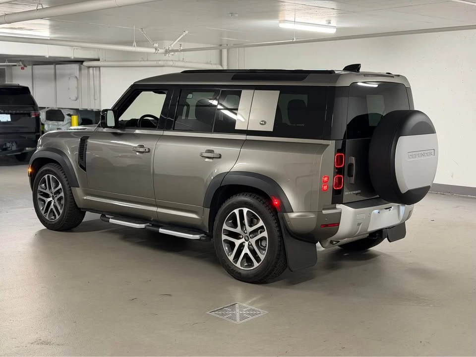 2022 Land Rover Defender L663 - Image 7 of 17