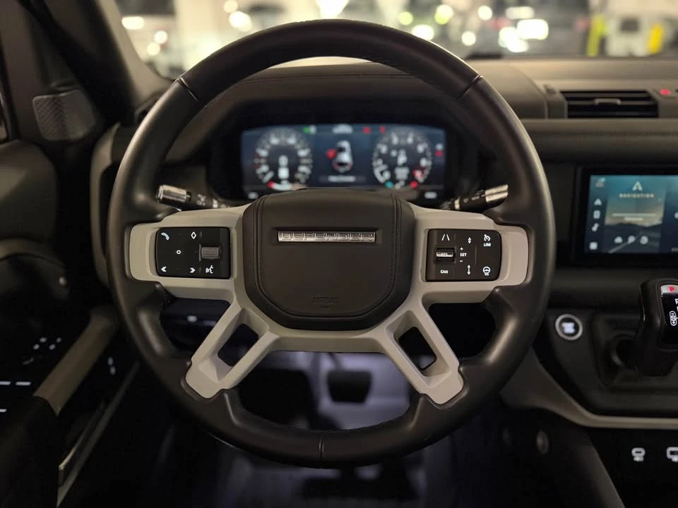 2022 Land Rover Defender L663 - Image 13 of 17