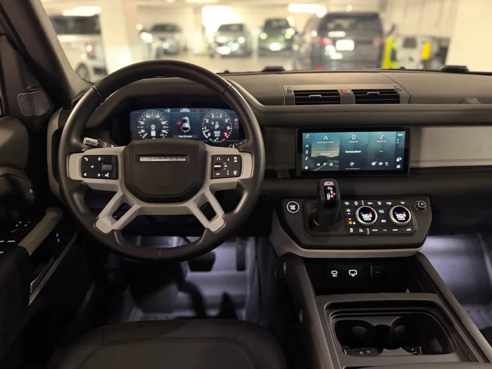 2022 Land Rover Defender L663 - Image 12 of 17