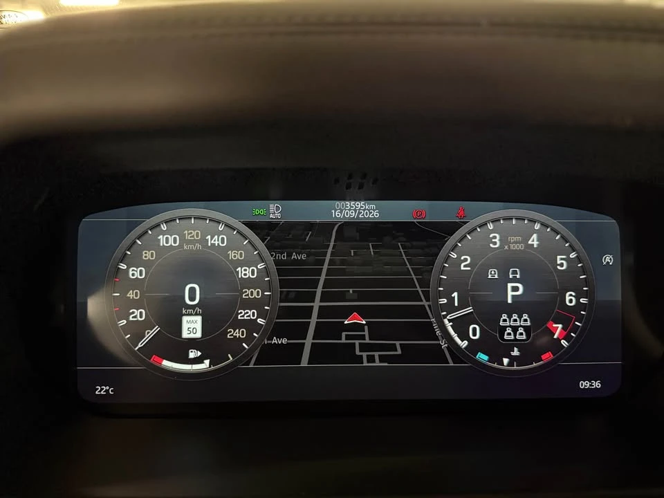 2022 Land Rover Defender L663 - Image 14 of 17