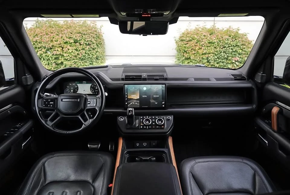 2022 Land Rover Defender L663 - Image 3 of 7