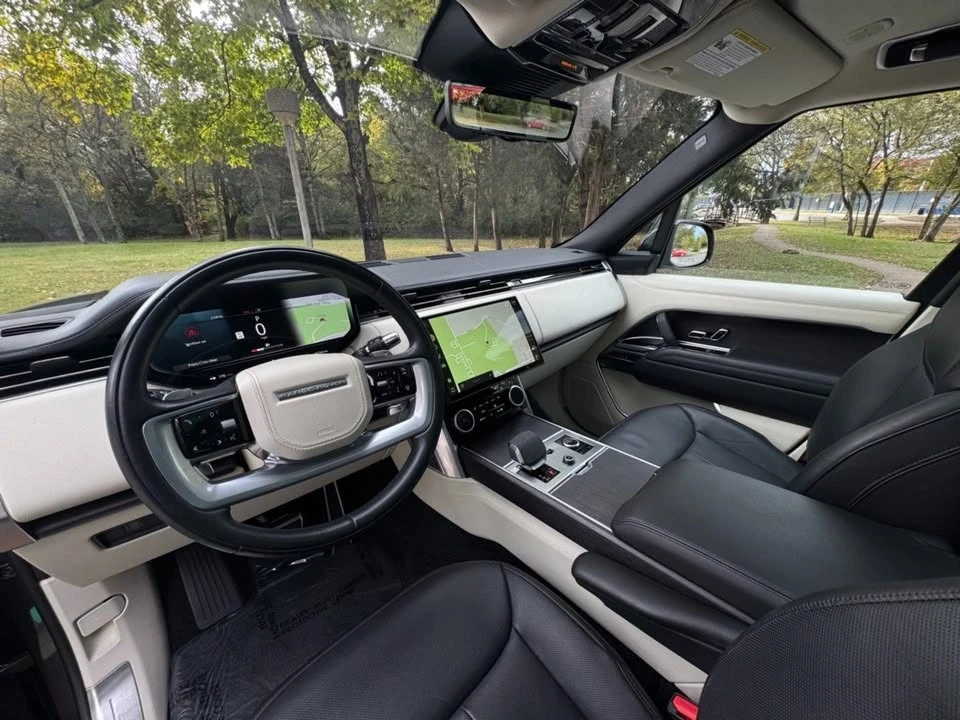 2022 Land Rover Range Rover L460 - Image 10 of 20