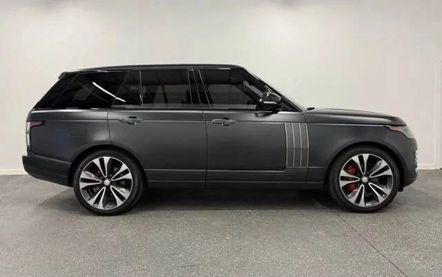 2022 Land Rover Range Rover L460 - Image 2 of 18