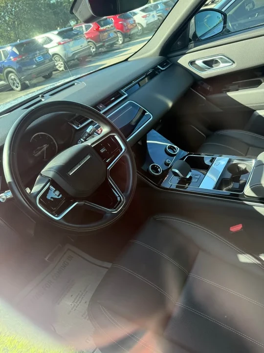 2022 Land Rover Range Rover Velar - Image 3 of 7