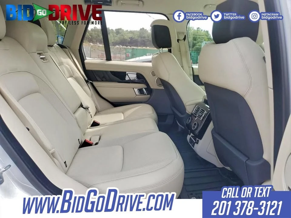 2022 Land Rover Range Rover L460 - Image 9 of 9