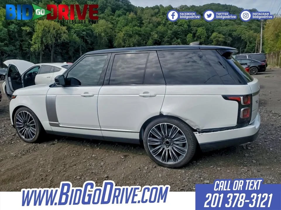 2022 Land Rover Range Rover L460 - Image 3 of 9