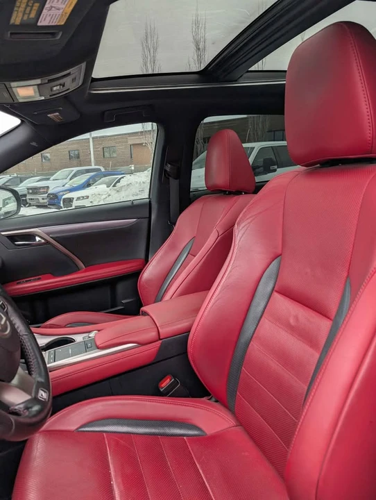 2022 Lexus RX 4th Gen - Image 14 of 17