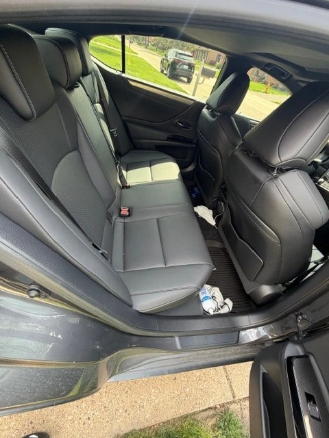 2022 Lexus ES 7th Gen - Image 5 of 7