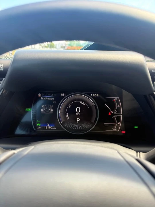 2022 Lexus ES 7th Gen - Image 13 of 13