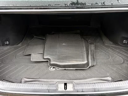 2022 Lexus ES 7th Gen - Image 9 of 20