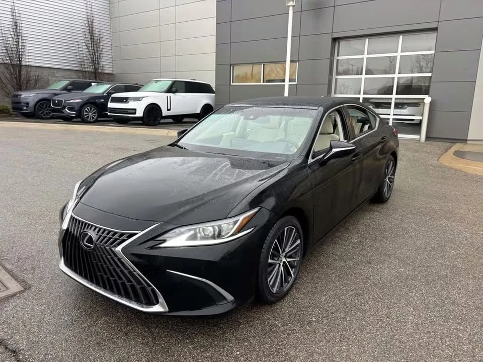 2022 Lexus ES 7th Gen - Image 3 of 20