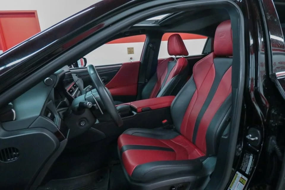 2022 Lexus ES 7th Gen - Image 3 of 15